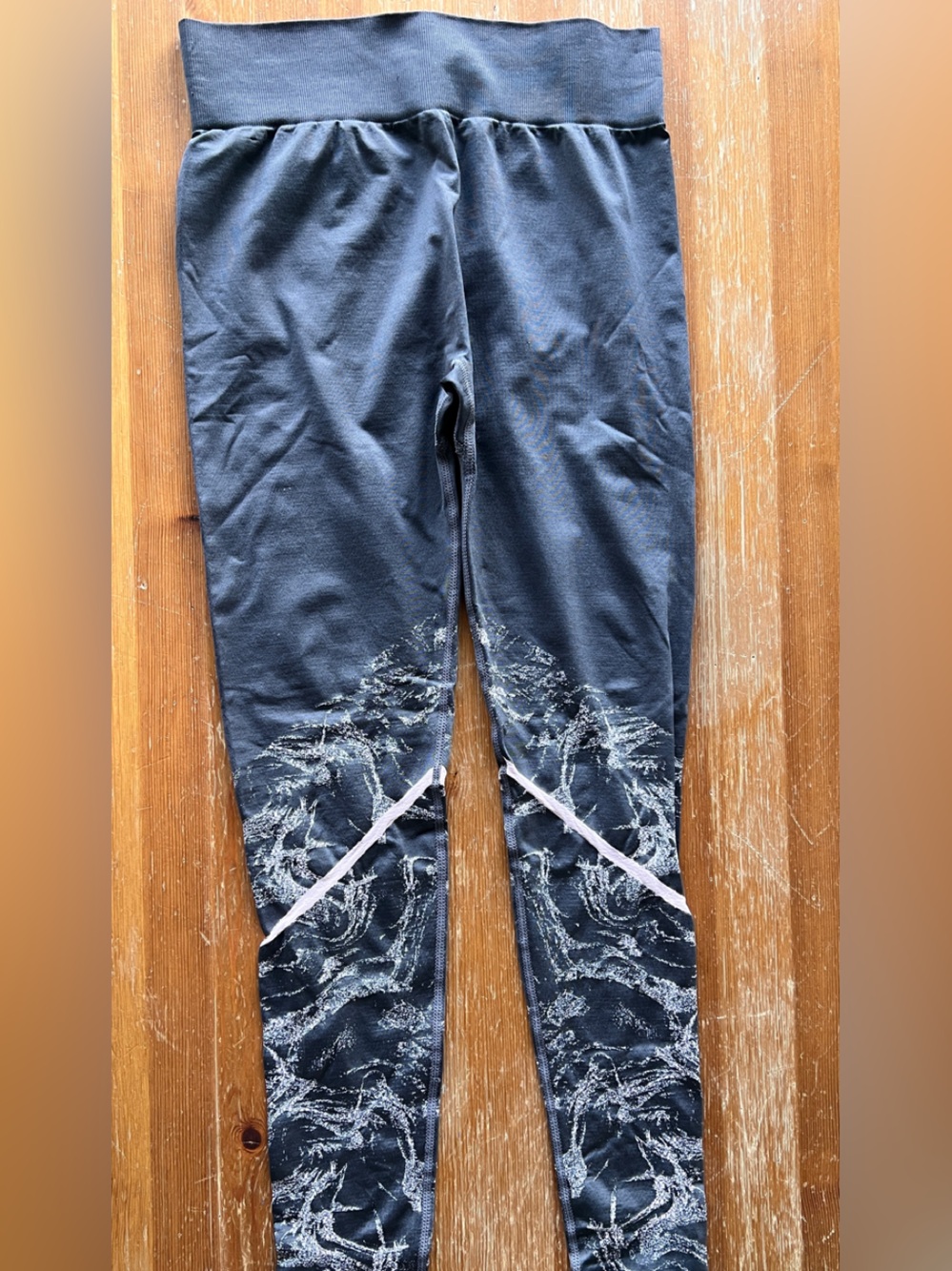 Fabletics Grey Active Leggings with Light Pink Marble Print